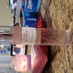 Pure wonder Body spray